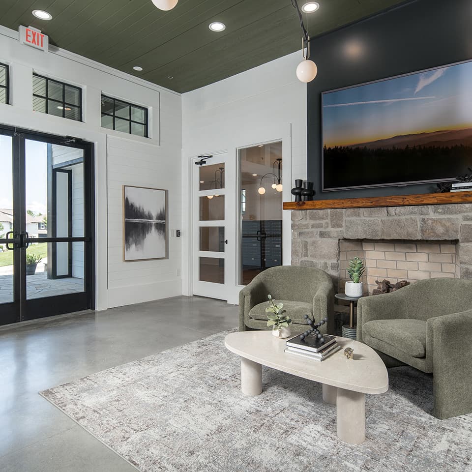 Clubhouse—RBS—Highpointe-Boone-30