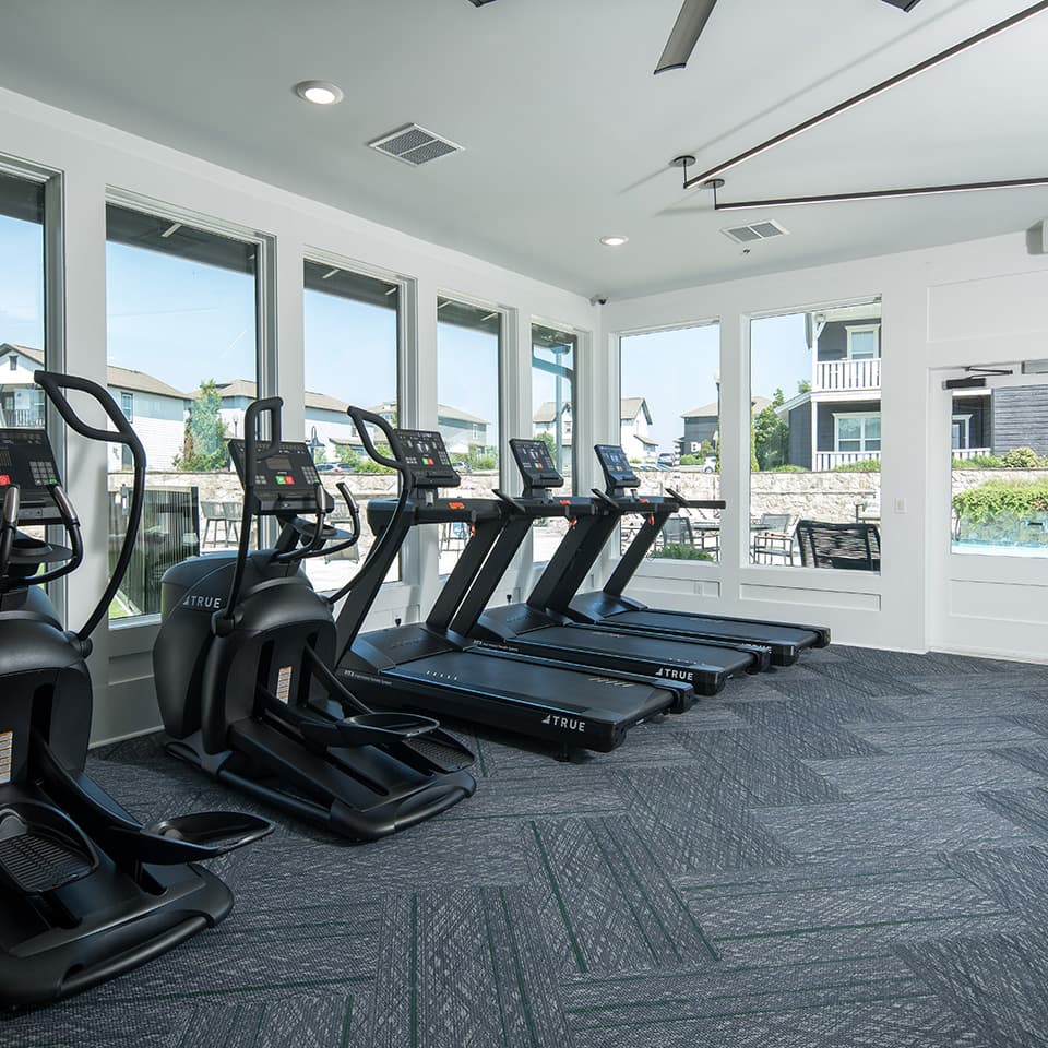 Clubhouse—RBS—Highpointe-Boone-4