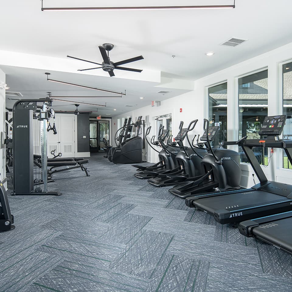 Clubhouse—RBS—Highpointe-Boone-5